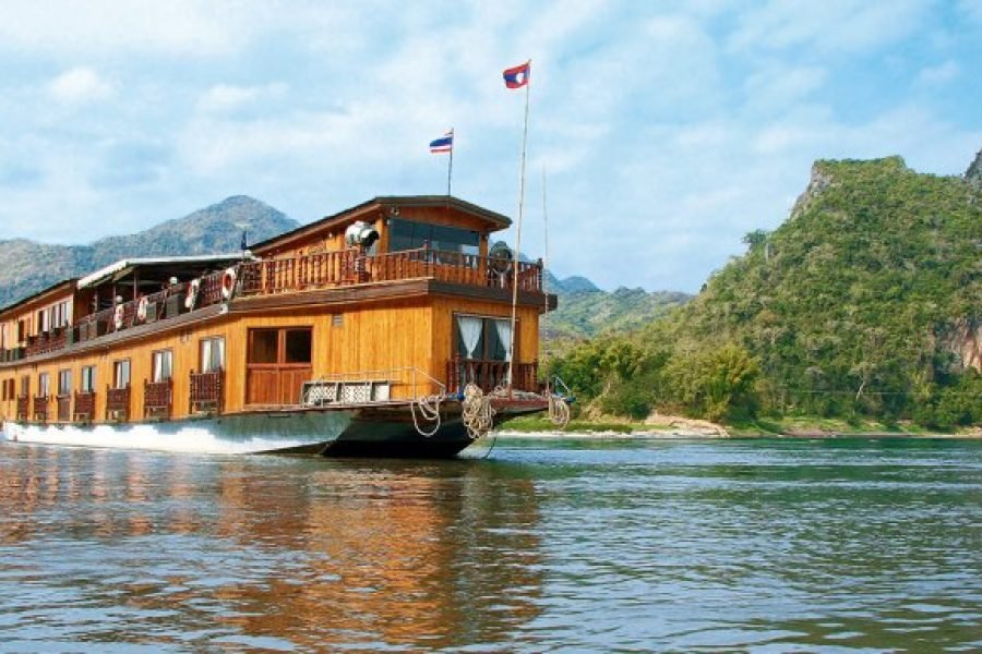 7-Day Hanoi – Halong Bay – Danang – Hoi An – Ho Chi Minh City Tour Package