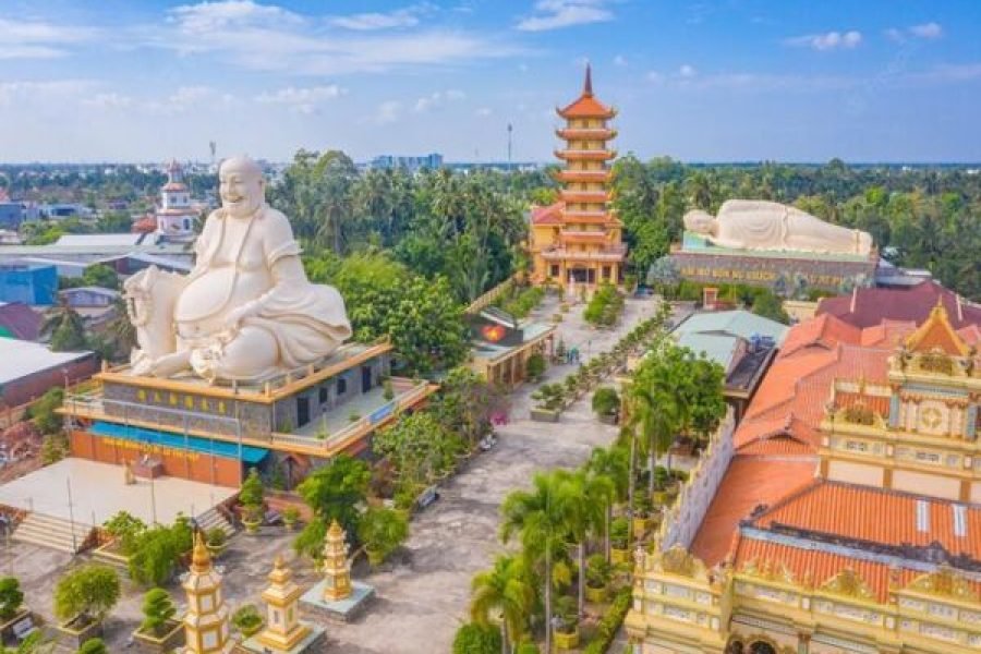 6-Day Ho Chi Minh & Da Nang Tour Package