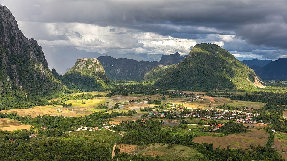 Grand Indochina Serenity: An Impressive Journey from Luang Prabang to Vang Vieng & Vientiane