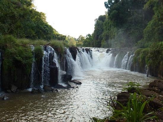 Laos Timeless Heritage Journey: From Sacred Luang Prabang to the Mystical 4,000 Islands