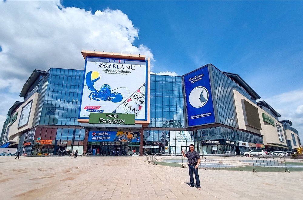 Day 3: Shopping & Departure