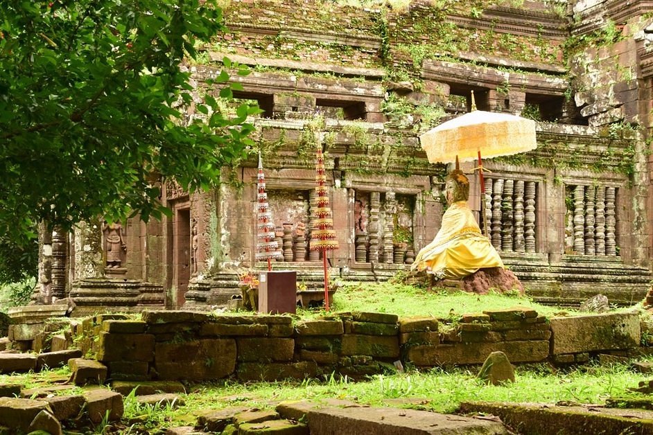 Laos Timeless Heritage Journey: From Sacred Luang Prabang to the Mystical 4,000 Islands